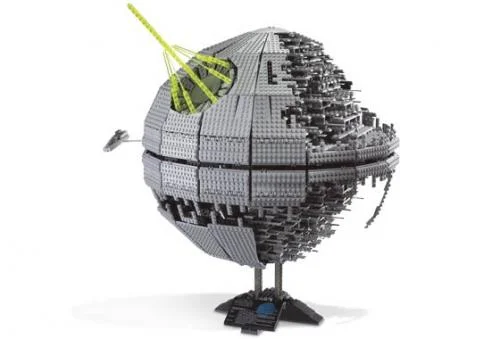 LEGO 10143-1 Death Star II — 3461 pieces, released 2005