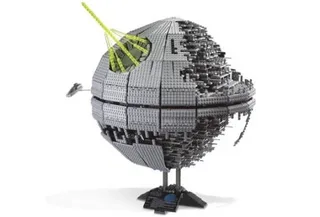 LEGO 10143-1 Death Star II — 3461 pieces, released 2005