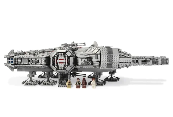 Millennium Falcon - View 5