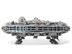 Millennium Falcon - View 6