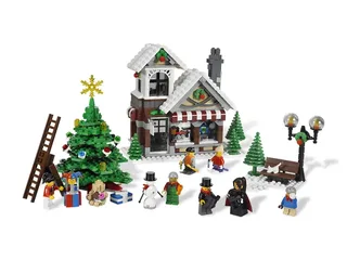 LEGO 10199-1 Winter Toy Shop — 815 pieces, released 2009