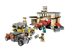 Custom Car Garage - View 3