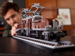 Crocodile Locomotive - View 6