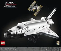 NASA Space Shuttle Discovery - View 3