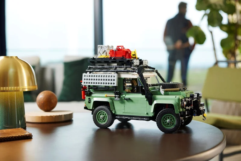 Land Rover Classic Defender 90 - View 3