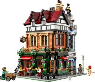 LEGO Tudor Corner