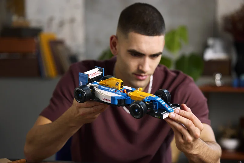 Williams Racing FW14B & Nigel Mansell - View 7