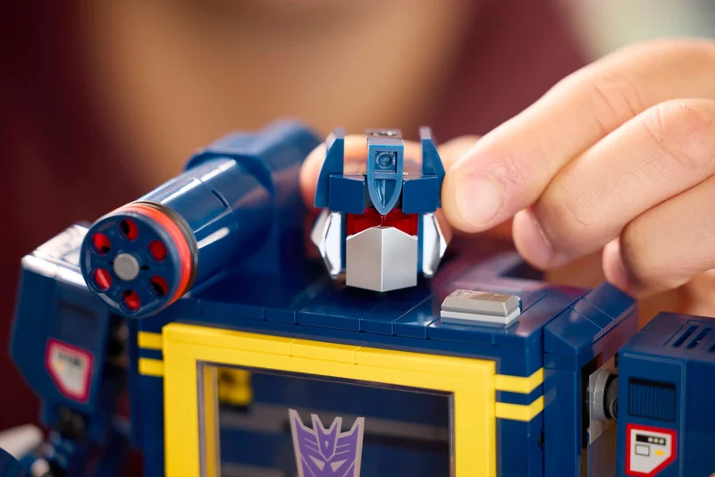 Transformers: Soundwave - View 8