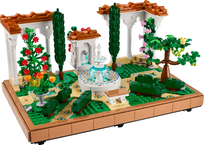 LEGO 10359-1 Fountain Garden — 1302 pieces, Icons theme