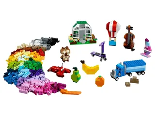 LEGO 10705-1 Creative Building Basket — 1000 pieces, released 2016