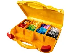 Creative Suitcase - View 8
