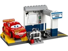 Smokey's Garage - View 4