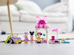 Minnie Mouse's Ice Cream Shop - View 3