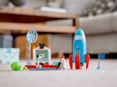 Mickey Mouse & Minnie Mouse's Space Rocket - View 3