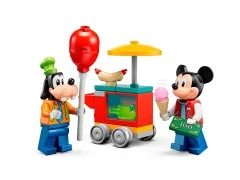 Mickey, Minnie and Goofy's Fairground Fun - View 5