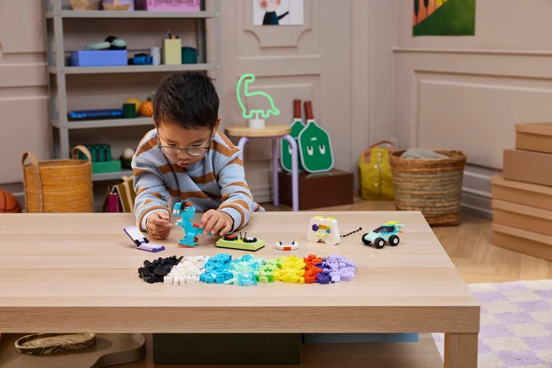 Cool Creative Box - View 5