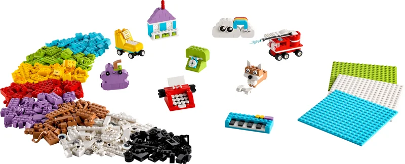 LEGO 11044-1 Creative Build-and-Play Box — 750 pieces, Classic theme