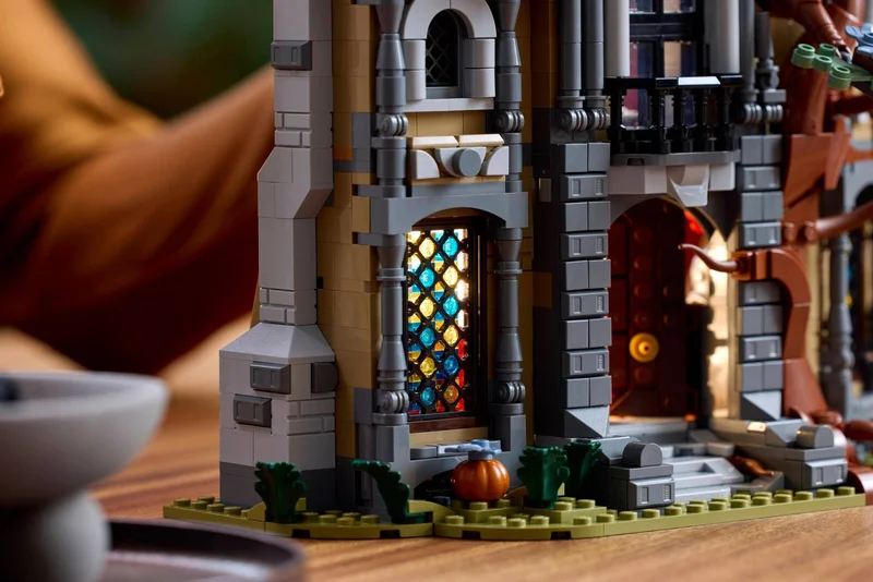 Mayor Manor - View 8