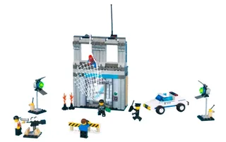 LEGO 1376-1 Spider-Man Action Studio — 249 pieces, Super Heroes Marvel theme