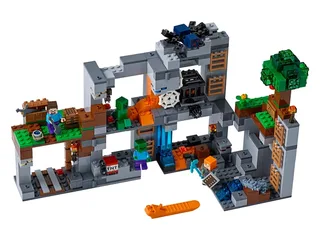 LEGO 21147-1 The Bedrock Adventures — 644 pieces, released 2018