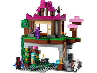 LEGO 21183-1 The Training Grounds — 534 pieces, Minecraft theme