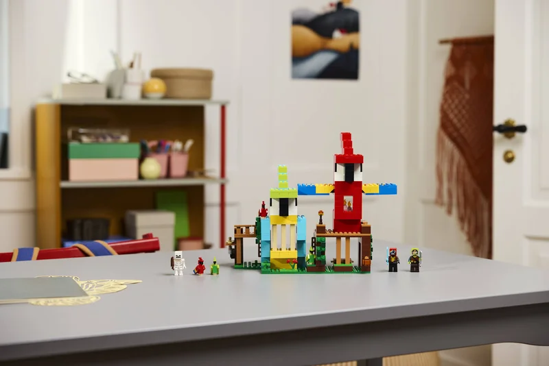 The Parrot Houses - View 6