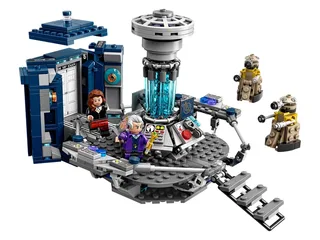 LEGO 21304-1 Doctor Who — 623 pieces, released 2015