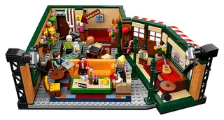LEGO 21319-1 Central Perk — 1070 pieces, released 2019