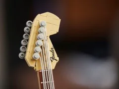Fender Stratocaster - View 5