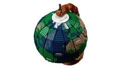 The Globe - View 4