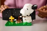 Peanuts: Snoopy's Doghouse - View 5