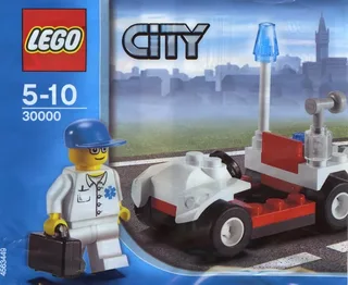 LEGO 30000-1 Doctor With Car — 30 pieces, City theme