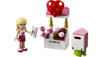 Stephanie and Mailbox - LEGO Set 30105-1 - 2012