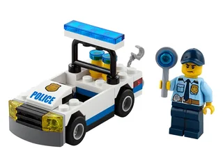 LEGO 30352-1 Police Car — 50 pieces, released 2017