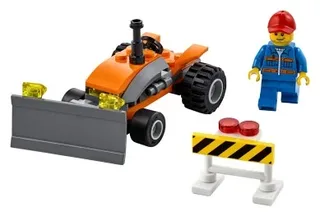 LEGO 30353-1 Tractor — 47 pieces, released 2017