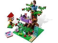 Olivia's Tree House - View 3