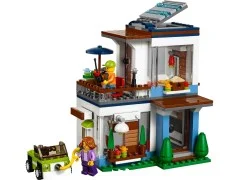 Modular Modern Home - View 3
