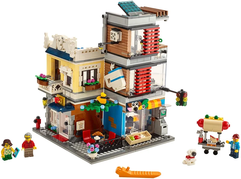Townhouse Pet Shop & Café - LEGO Set 31097-1 - 2019