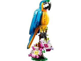 LEGO 31136-1 Exotic Parrot — 253 pieces, Creator theme