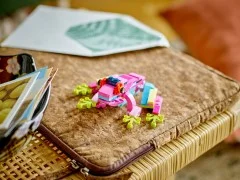 Exotic Pink Parrot - View 3