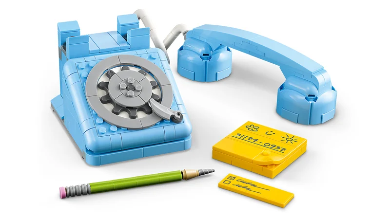 Retro Telephone - View 2
