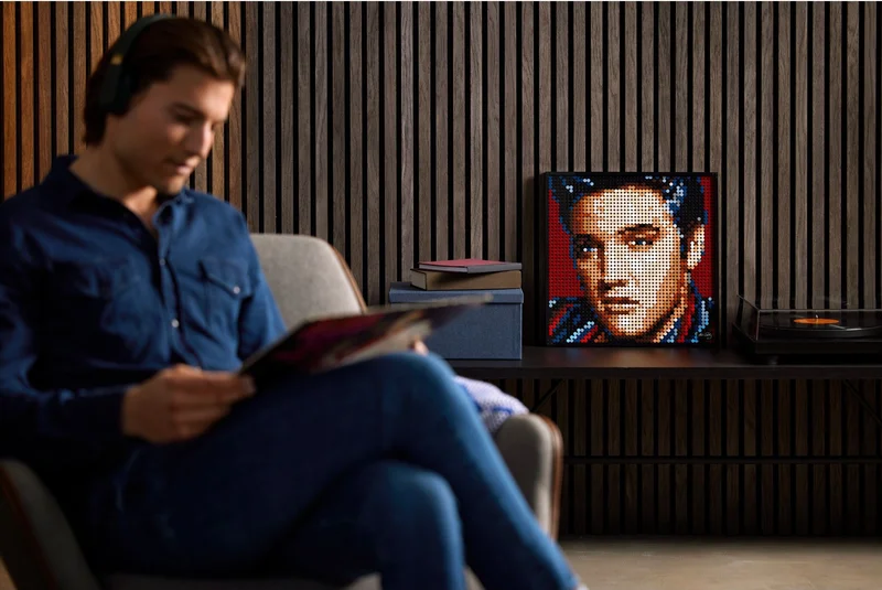 Elvis Presley – The King - View 7