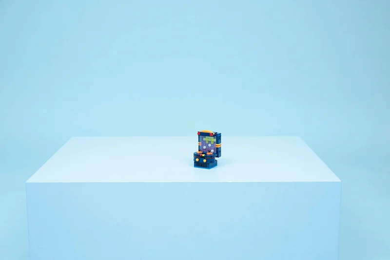 Retro Gaming Console - View 9