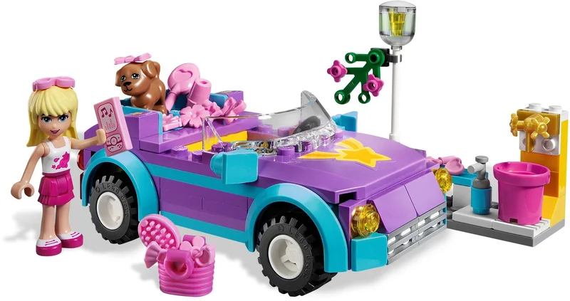 Stephanie's Cool Convertible - View 7