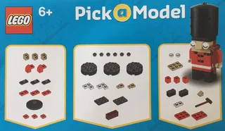 LEGO 3850033-1 Guardsman — 44 pieces, released 2017