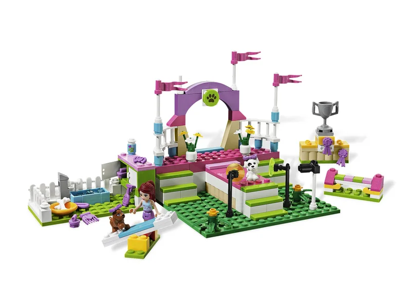 Heartlake Dog Show - LEGO Set 3942-1 - 2012