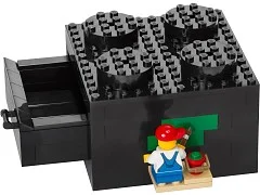 Buildable Brick Box 2x2 - View 2