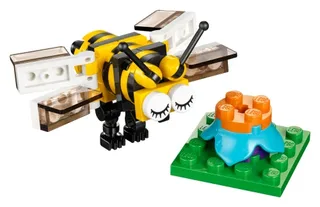 LEGO 40211-1 Bee — 34 pieces, released 2016