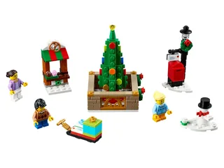 LEGO 40263-1 Christmas Town Square — 179 pieces, released 2017
