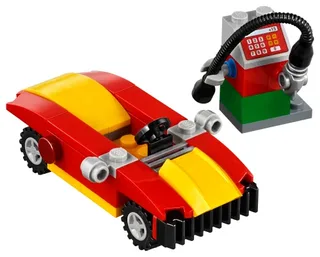 LEGO 40277-1 Car and Petrol Pump — 44 pieces, released 2018